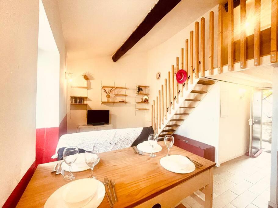 Evasion Urbaine**** Appartement Nîmes Buitenkant foto